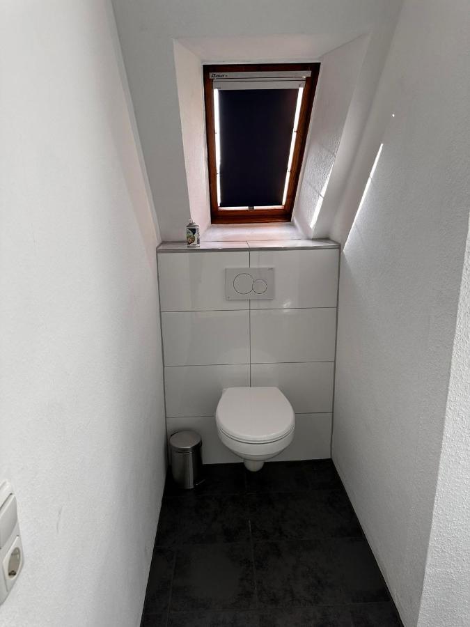 A&V Apartments Gemuetliche Rheinblick Wohnung Apt Daisy Duisburg Dış mekan fotoğraf